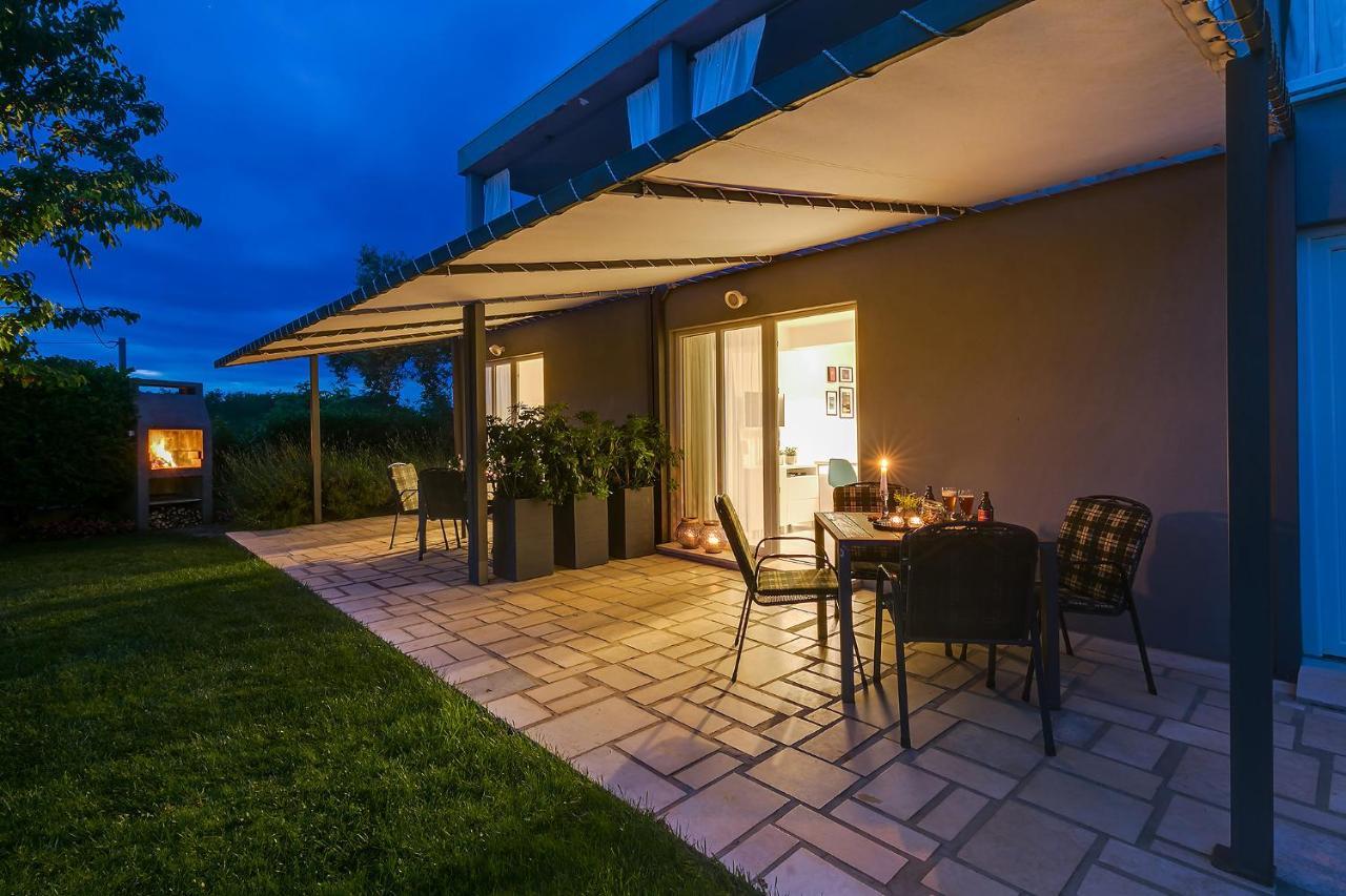Apartments Dama Пореч Екстер'єр фото